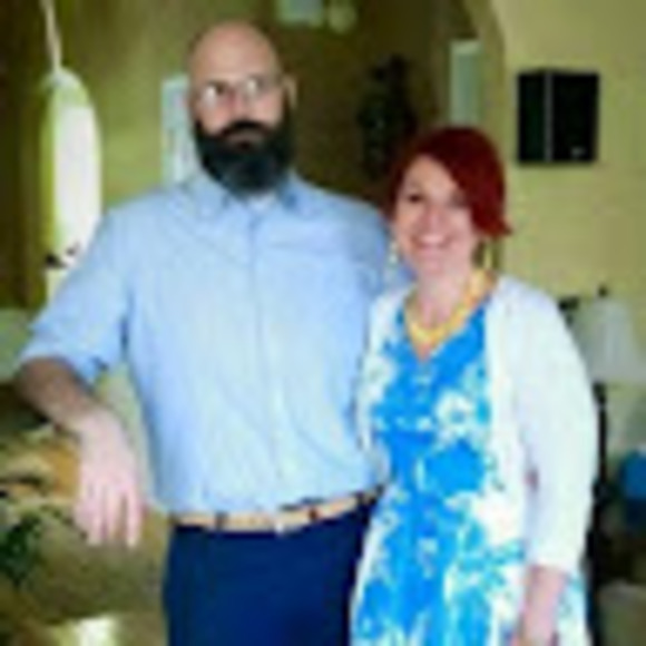 Meet your Posher, Carolyn - Picture 1 of 1